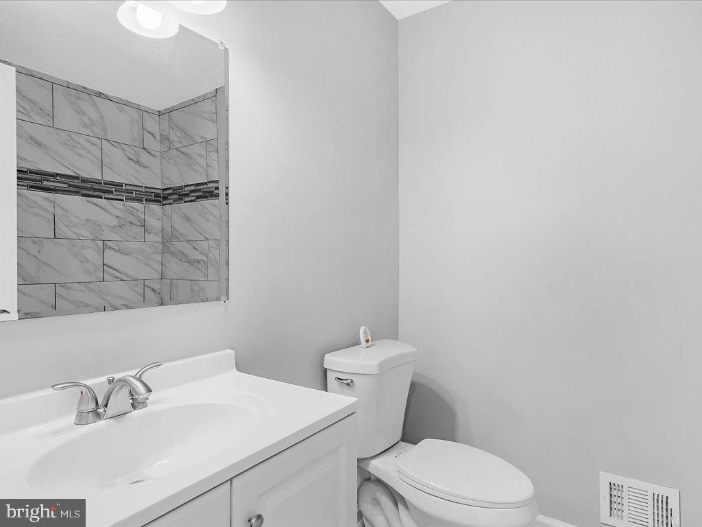 3608 Cool Crest Drive Jefferson, MD 21755 - Photo 13 of 42