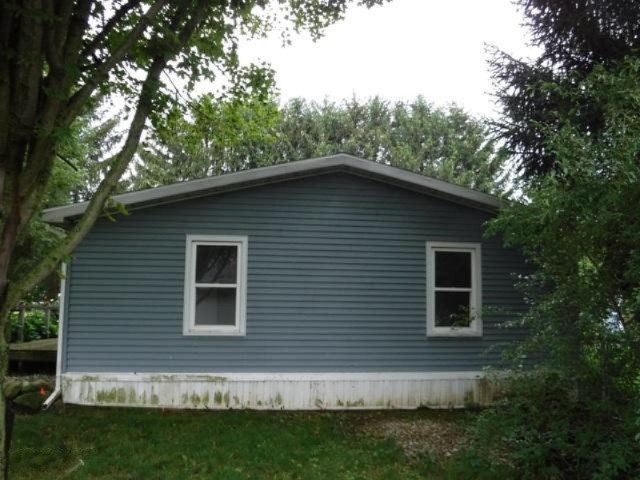 13088 Gleason Road Three Rivers, MI 49093 - Photo 3 of 15 right