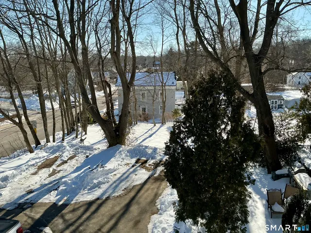 $1,400 | 74 Liberty Street, Unit 1, Stonington, CT 06379