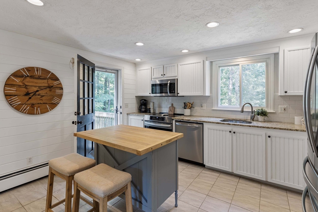 11 Chandler Road Sandwich, MA 02537 - Photo 16 of 37 Gallery Image 16