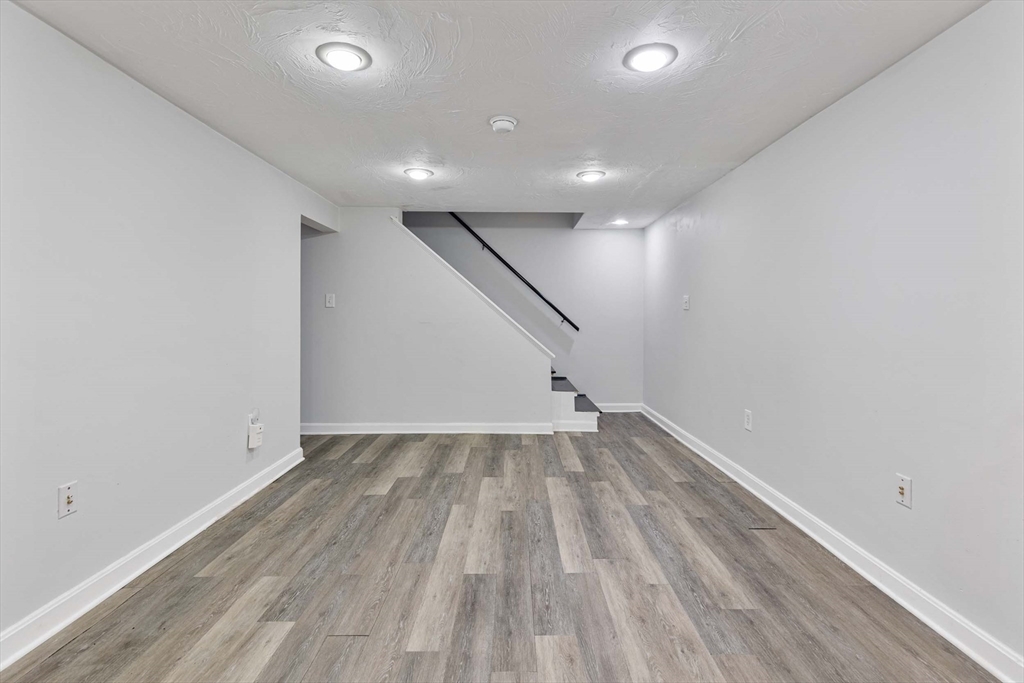 11 Chandler Road Sandwich, MA 02537 - Photo 31 of 37 Gallery Image 31