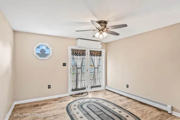 $469,999 | 247 Bowne Street, Port Ewen, NY 12466