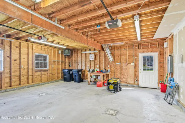 $469,999 | 247 Bowne Street, Port Ewen, NY 12466