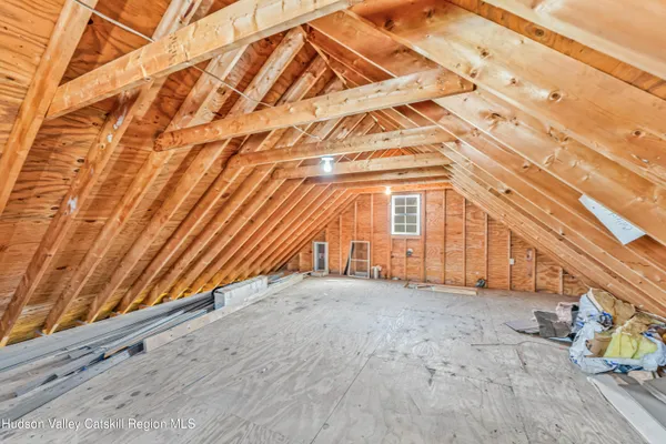 $469,999 | 247 Bowne Street, Port Ewen, NY 12466