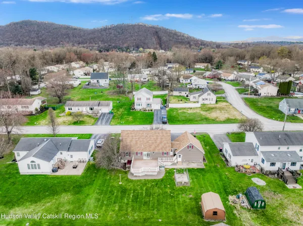 $469,999 | 247 Bowne Street, Port Ewen, NY 12466