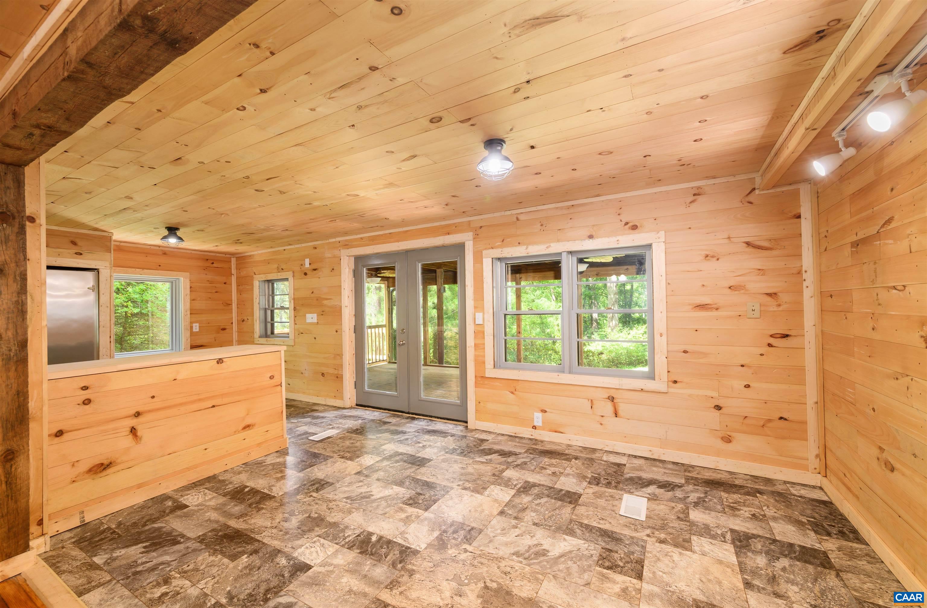 3882 Firehouse Road Howardsville, VA 24562 - Photo 6 of 75