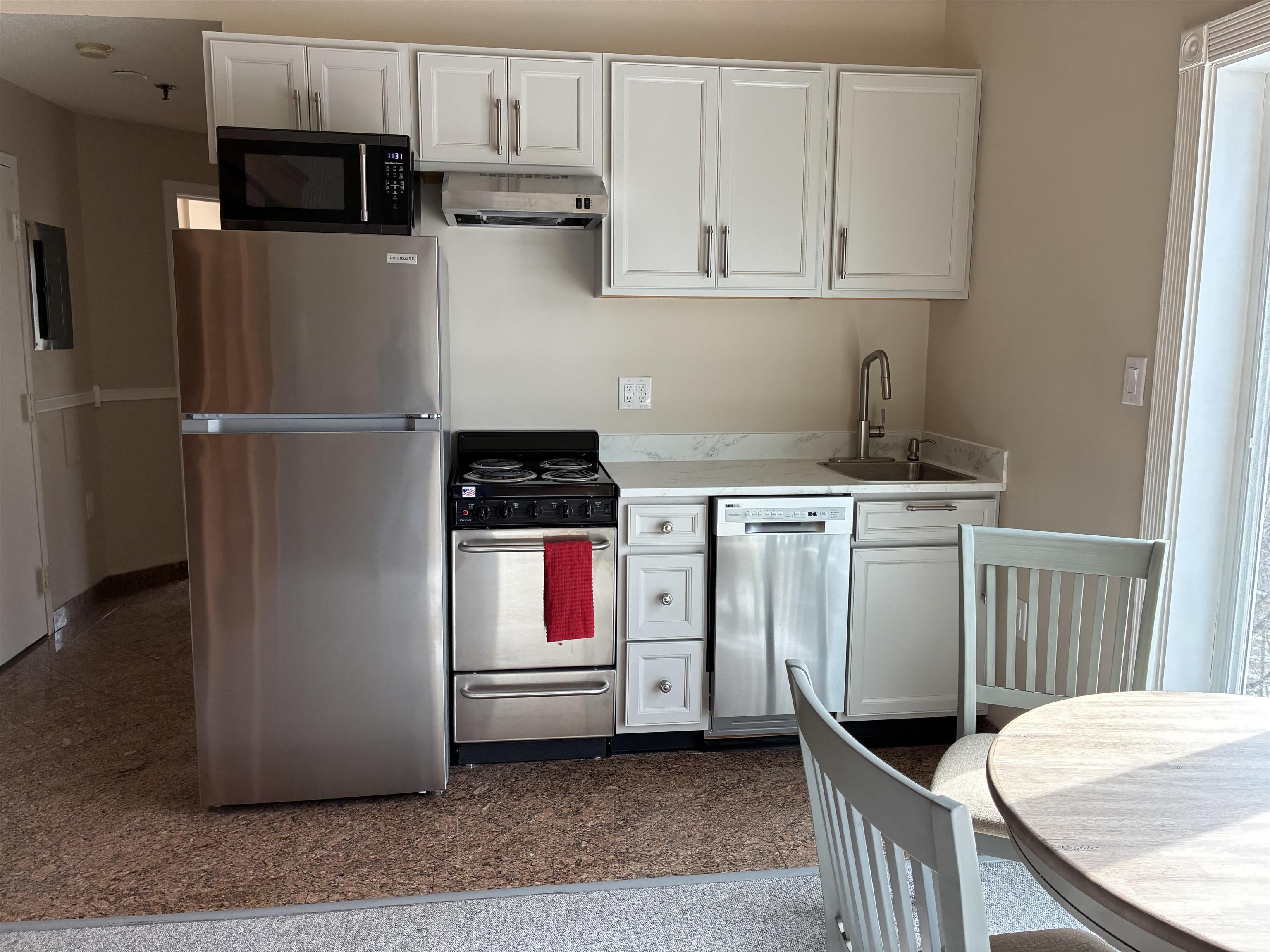 36 Lodge Road, Unit L302 Lincoln, NH 03251 - Photo 6 of 20