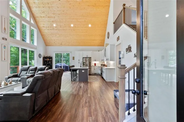 $665,000 | 6553 Woodhill Circle, Gainesville, GA 30506