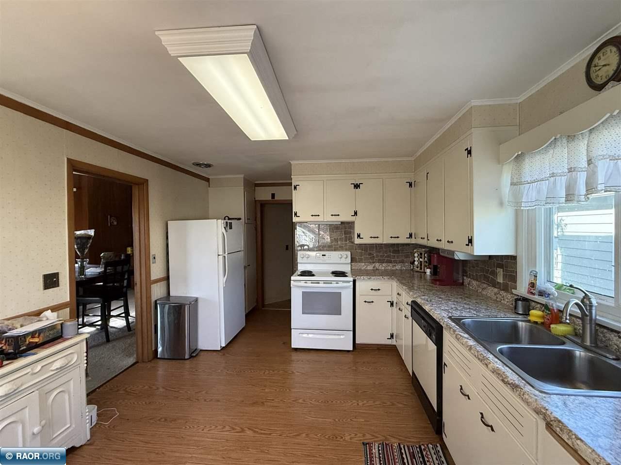 507 7th Street South Virginia, MN 55792 - Photo 7 of 19