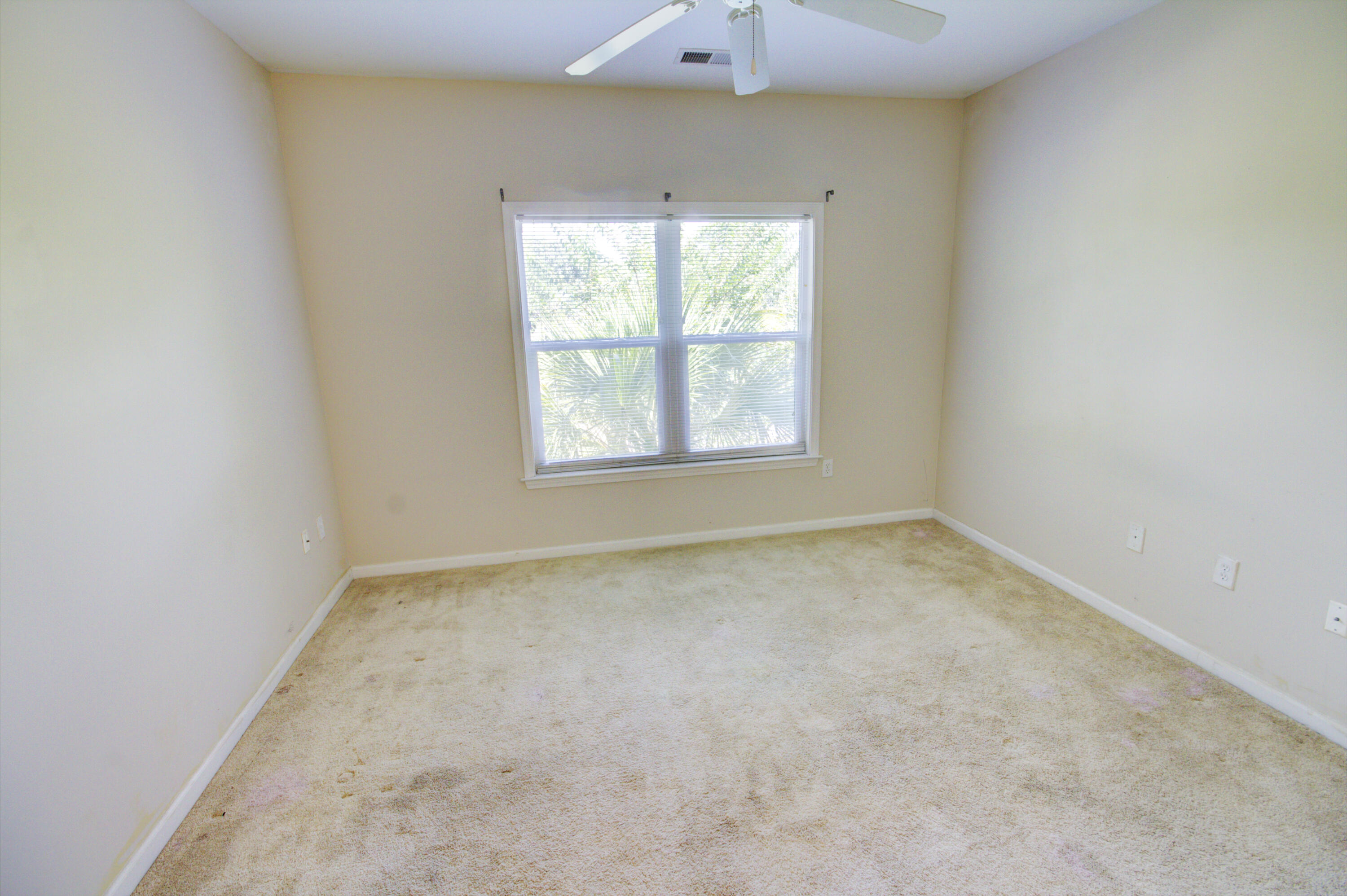1755 Central Park Road, Unit 1202 Charleston, SC 29412 - Photo 10 of 12 Welcome Home to 1755 Central Park Road