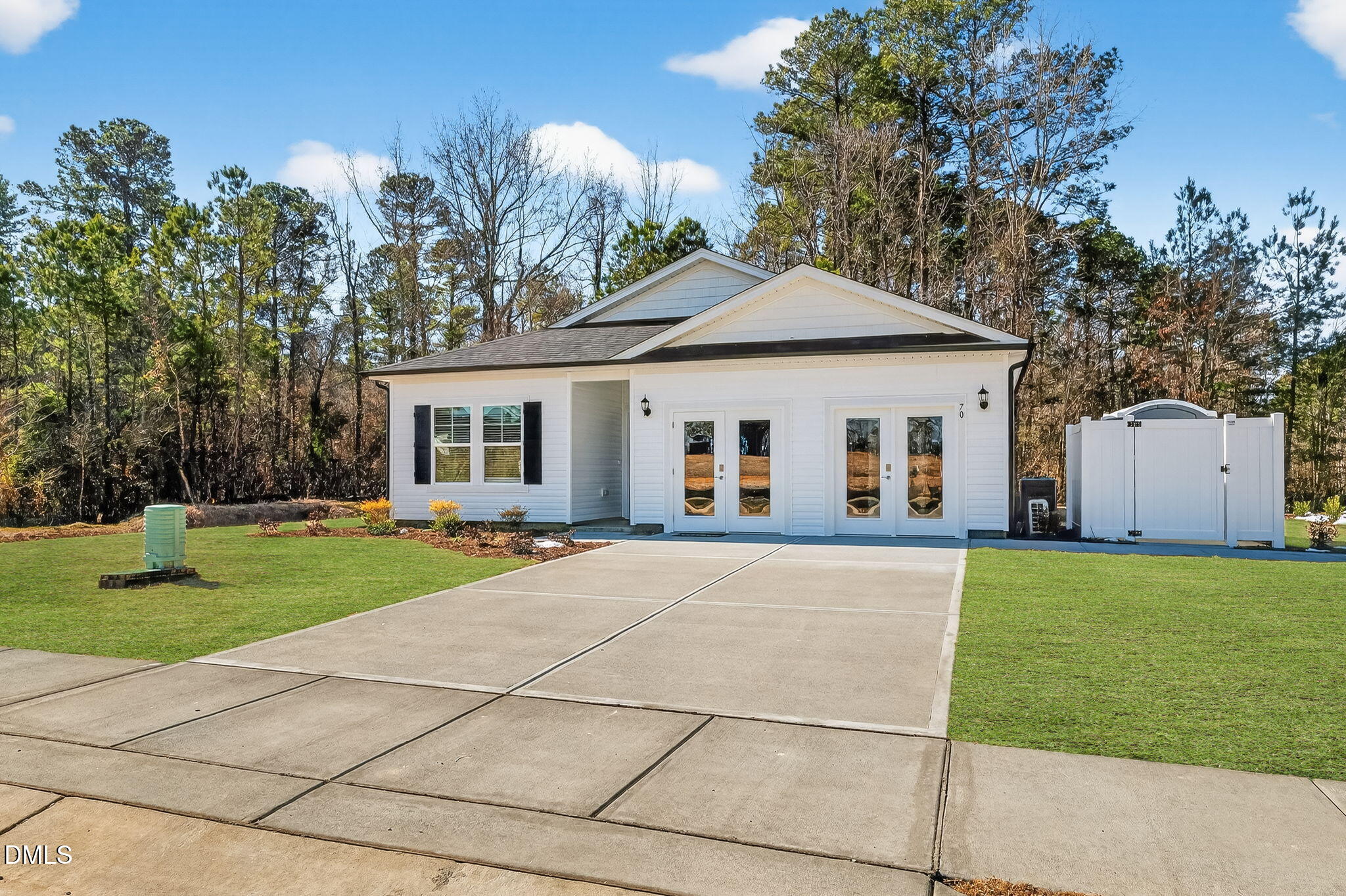 70 Muscovy Drive Four Oaks, NC 27524 - Photo 2 of 31 MODEL_Retreat_70 Muscovy Dr_Lot 03 (2)