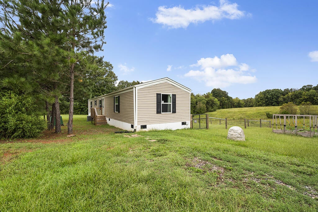 618 Grumling Road West Hodges, SC 29653 - Photo 1 of 17 Gallery Image 1