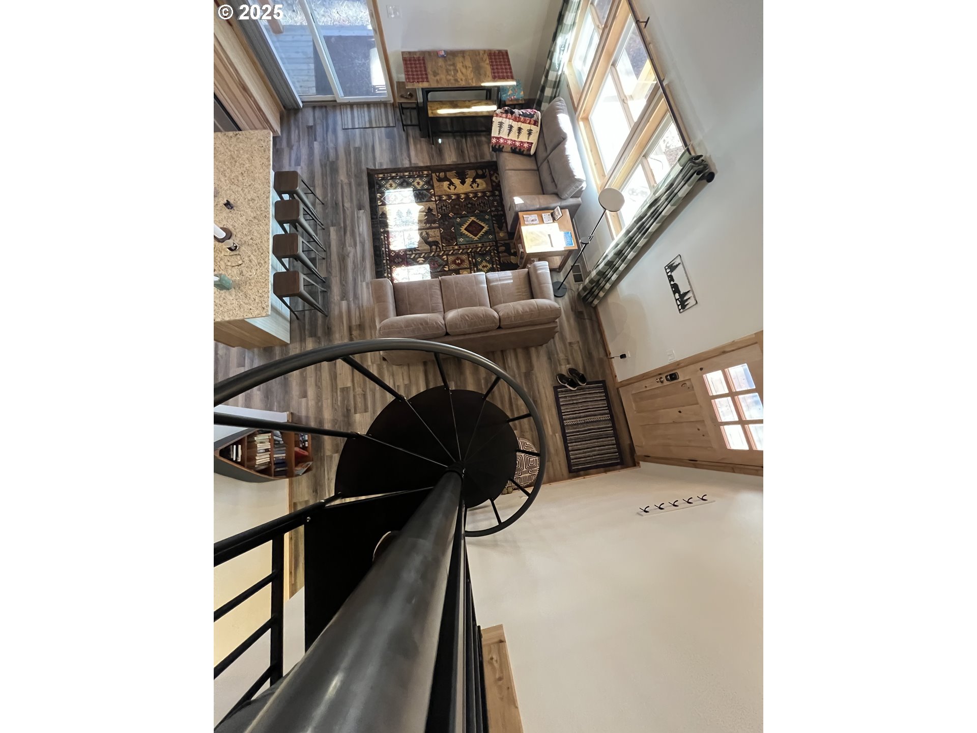 455 East Auburn Street Sumpter, OR 97877 - Photo 18 of 25 a view of entryway