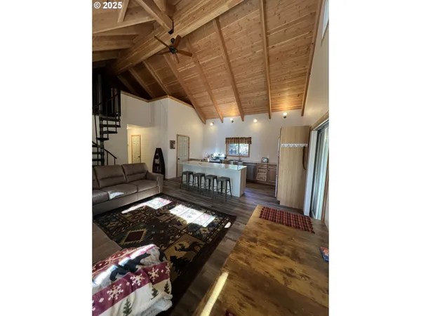 $445,000 | 455 East Auburn Street, Sumpter, OR 97877