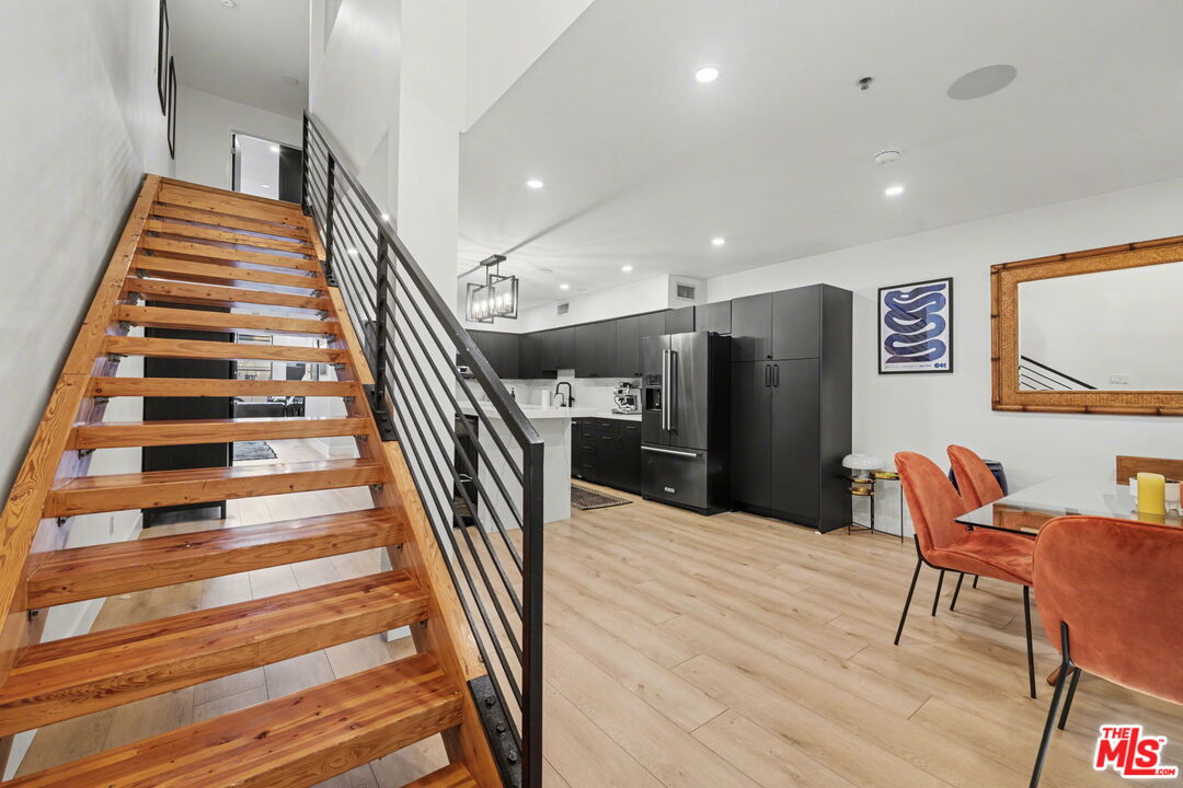 700 Main Street, Unit 5 Venice, CA 90291 - Photo 12 of 27