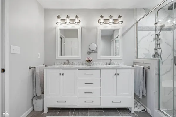 $534,900 | 209 North Copperwood Court, Muncie, IN 47304
