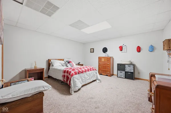 $534,900 | 209 North Copperwood Court, Muncie, IN 47304