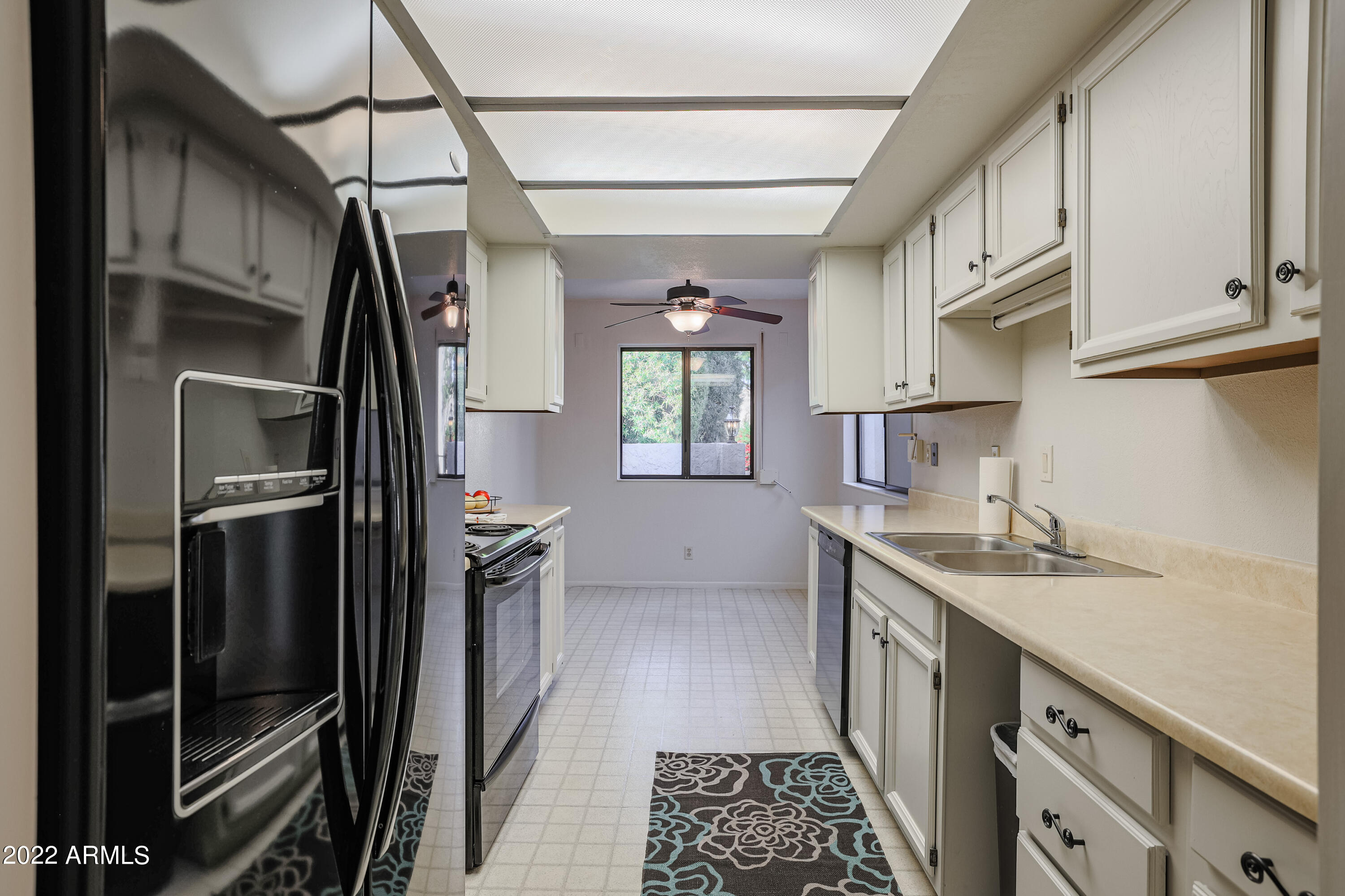 7843 East Valley View Road Scottsdale, AZ 85250 - Photo 2 of 35 B (9)