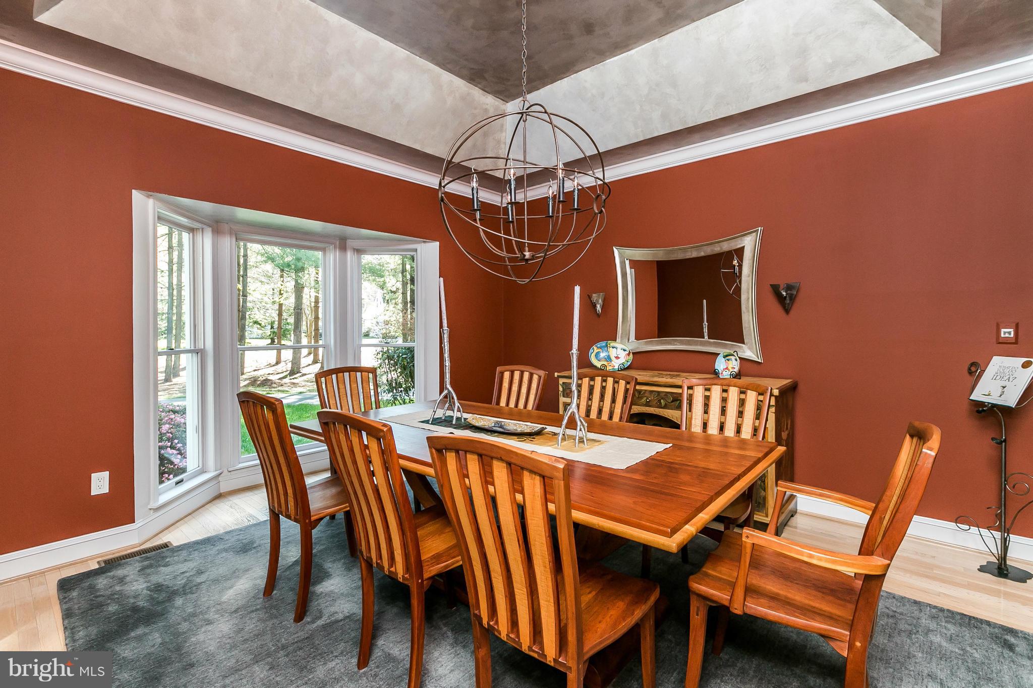 27 Shadow Point Court Edgewater, MD 21037 - Photo 9 of 29 Tray ceiling w/ Restoration Hardware chandelier