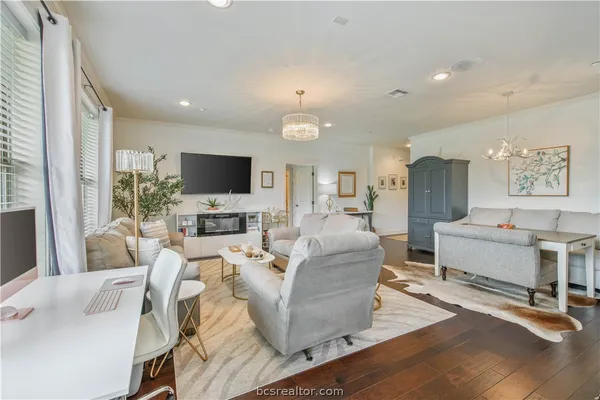$595,000 | 3216 Casita Court, Unit 111, Bryan, TX 77807