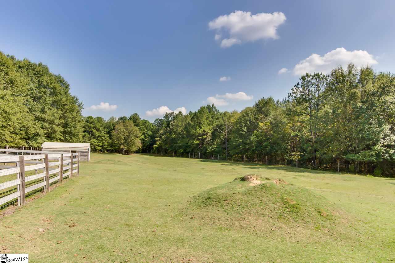 542 Holliday Dam Road Honea Path, SC 29654 - Photo 4 of 35