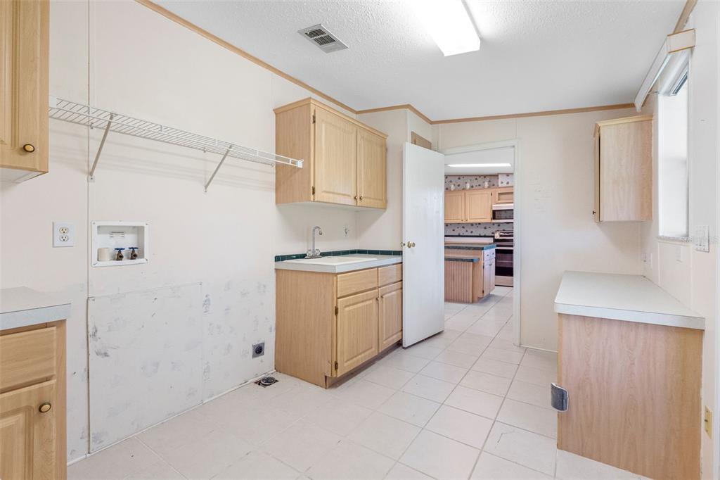 2806 Lawrence Road Plant City, FL 33565 - Photo 34 of 44 Gallery Image 34