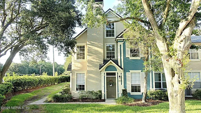 $1,900 | 13703 Richmond Park Drive North, Unit 1403, Jacksonville, FL 32224