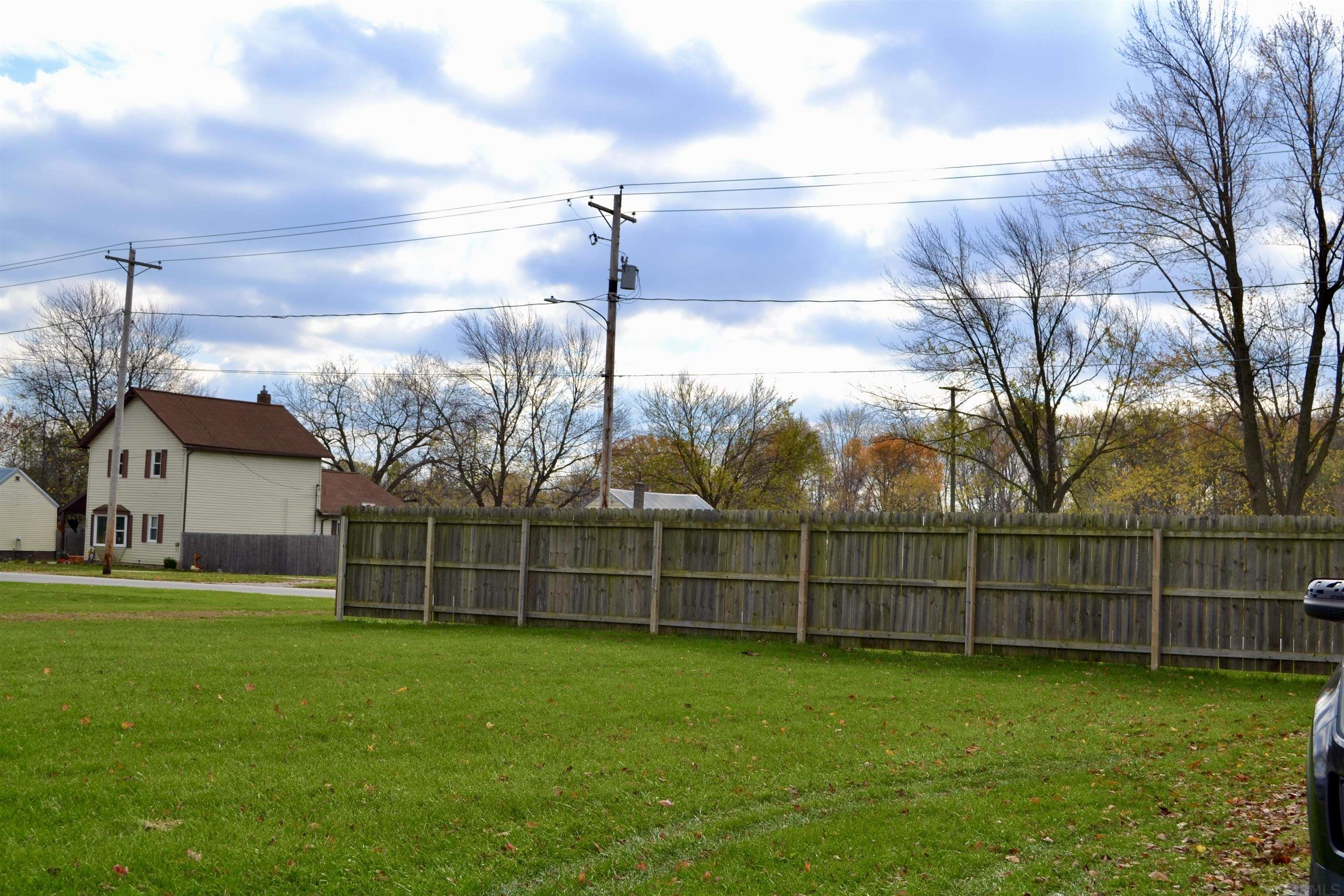 329 Depot Street Butler, IN 46721 - Photo 5 of 11