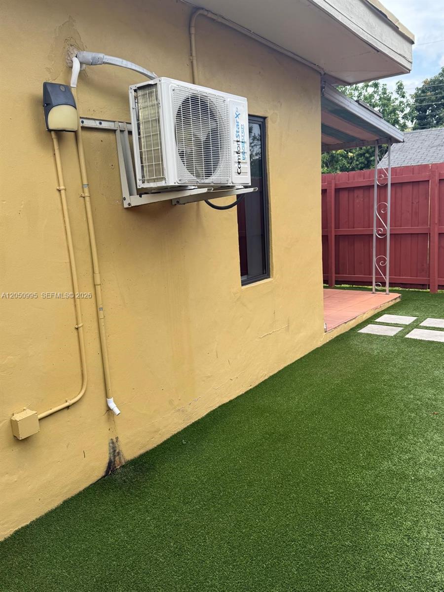 765 West 70 Place, Unit 1 Hialeah, FL 33014 - Photo 10 of 12