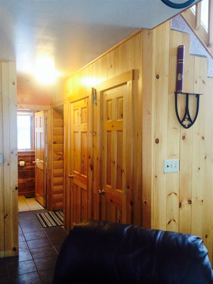 108 Lake View Road Canaan, VT 05903 - Photo 10 of 21