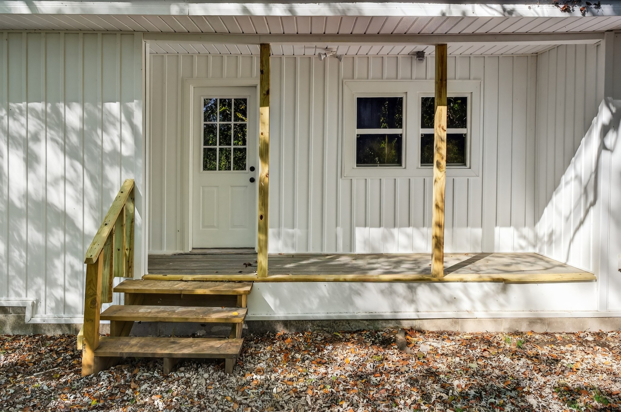 34 South Lincoln Road Fayetteville, TN 37334 - Photo 27 of 31 a front view of a house with a window