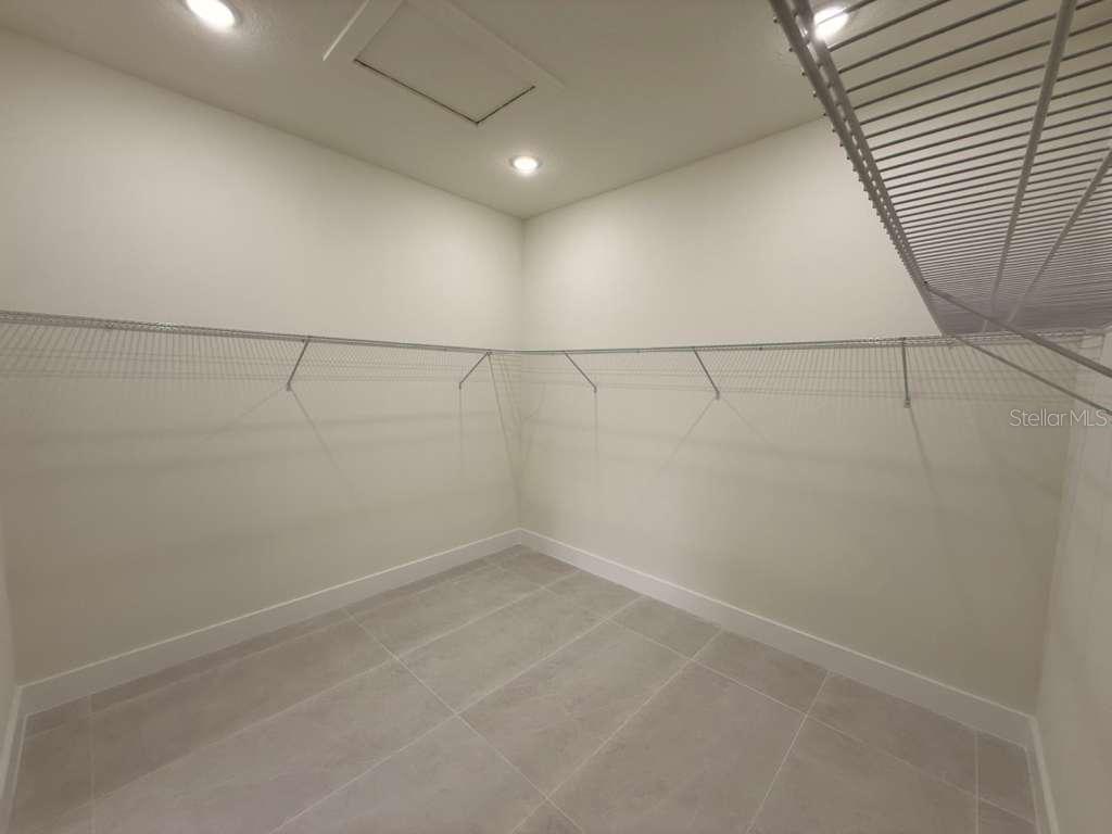 10426 Live Oak Road Port Charlotte, FL 33981 - Photo 36 of 53 a view of a room