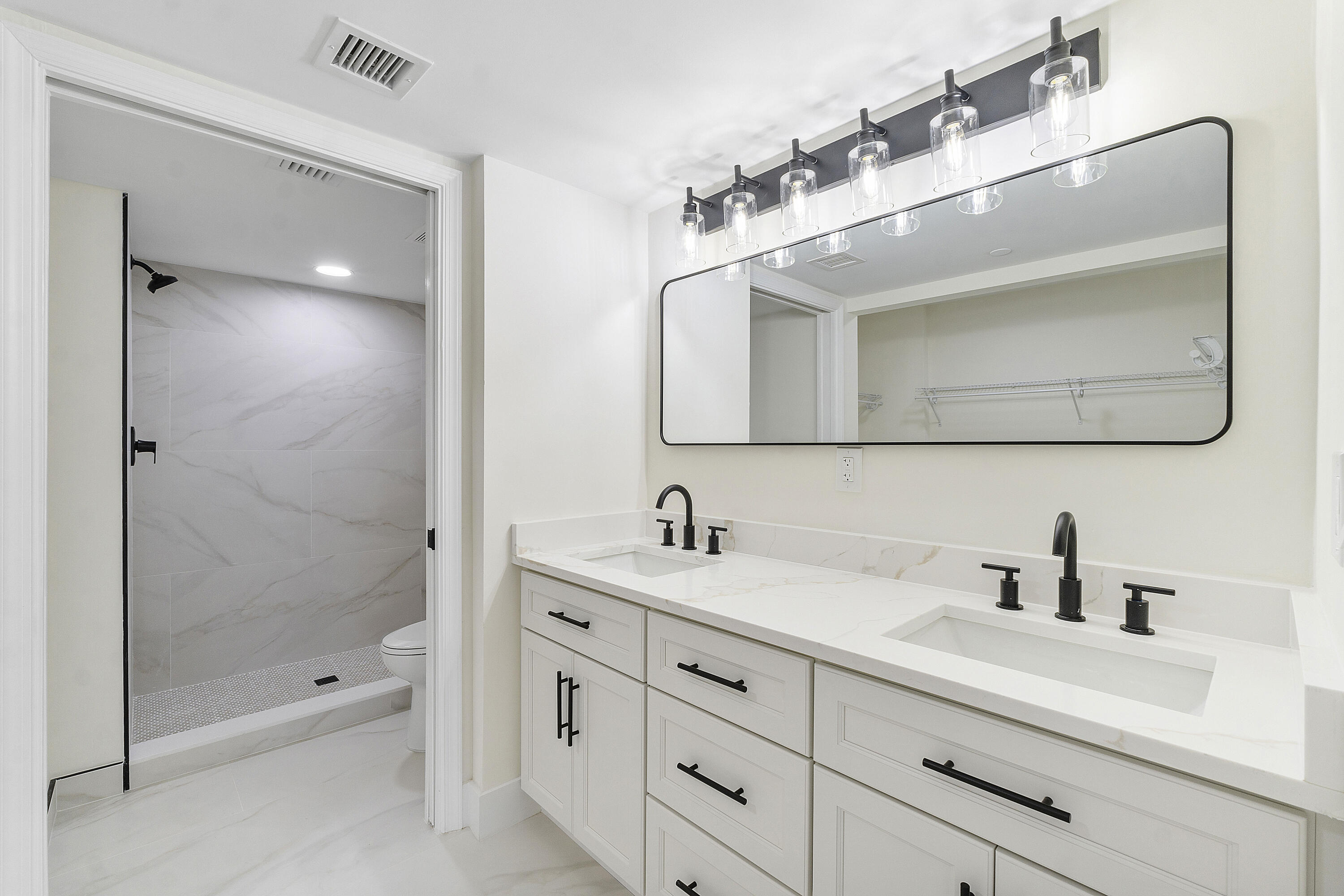 9575 Weldon Circle, Unit C313 Tamarac, FL 33321 - Photo 11 of 24 9575 Weldon Circle C313_003