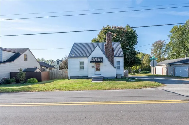 $219,900 | 570 Unity Street, Latrobe, PA 15650
