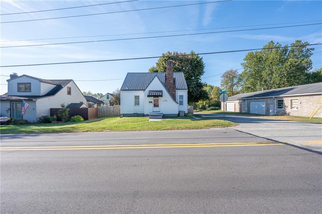 570 Unity Street Latrobe, PA 15650 - Photo 2 of 34