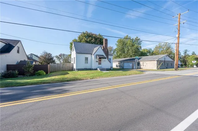 $219,900 | 570 Unity Street, Latrobe, PA 15650