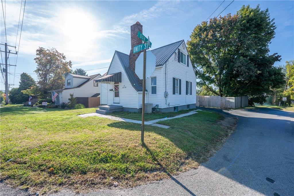 570 Unity Street Latrobe, PA 15650 - Photo 4 of 34