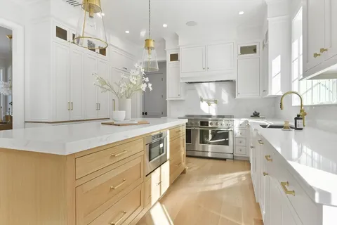 $3,295,000 | 38 Parker Road, Wellesley, MA 02482