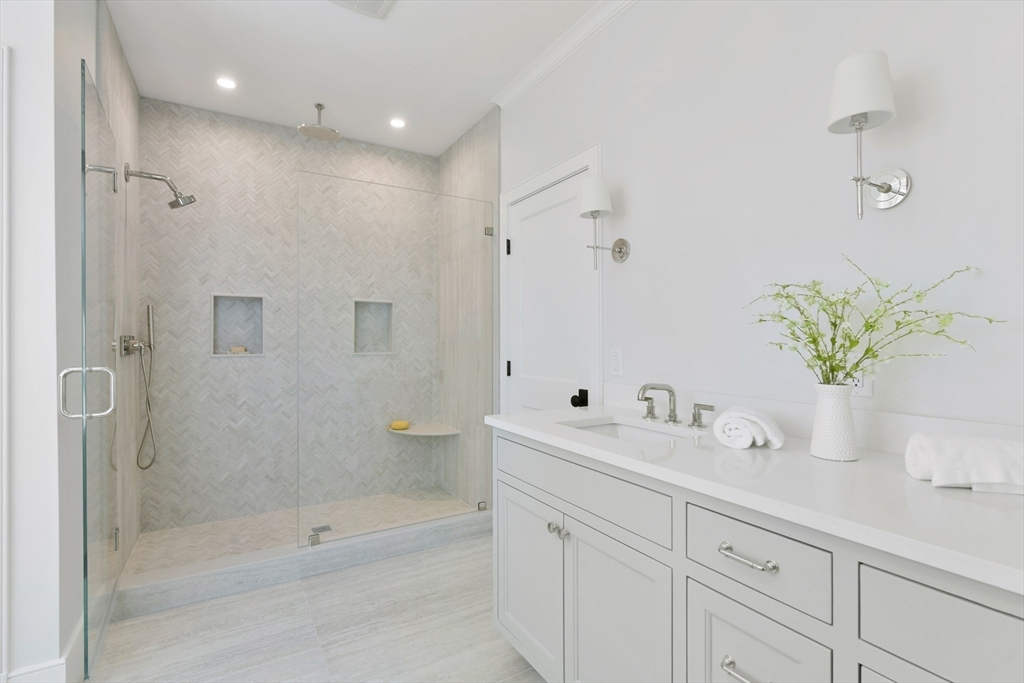 38 Parker Road Wellesley, MA 02482 - Photo 23 of 42