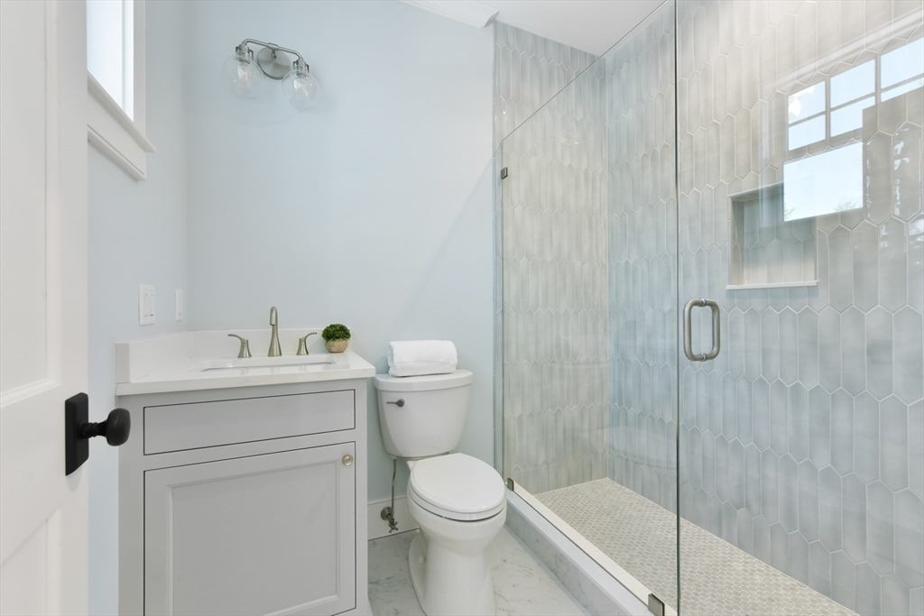 38 Parker Road Wellesley, MA 02482 - Photo 29 of 42