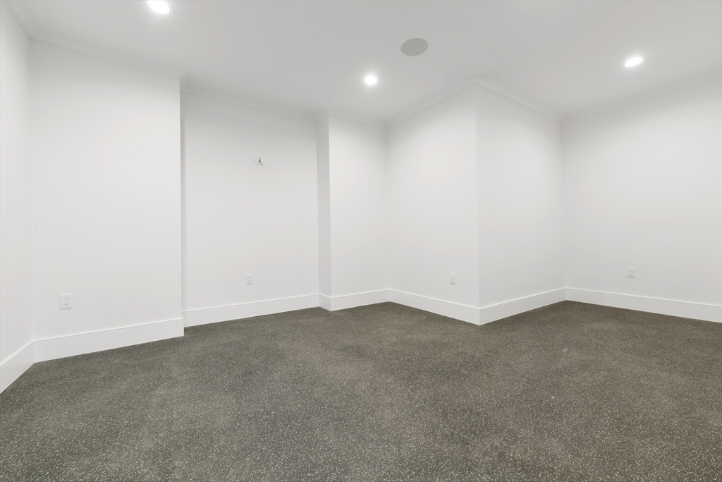 38 Parker Road Wellesley, MA 02482 - Photo 35 of 42