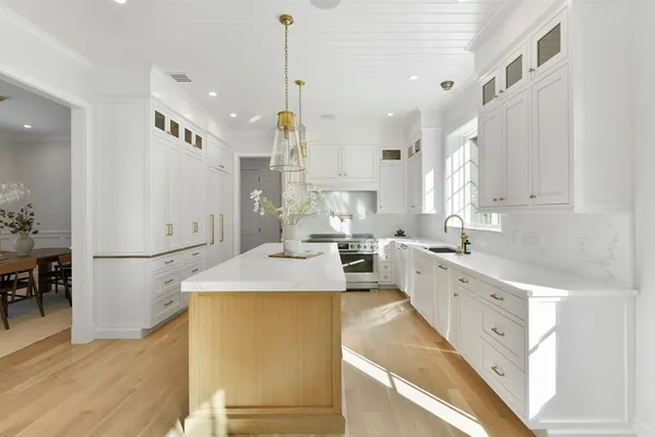 $3,395,000 | 38 Parker Road, Wellesley, MA 02482