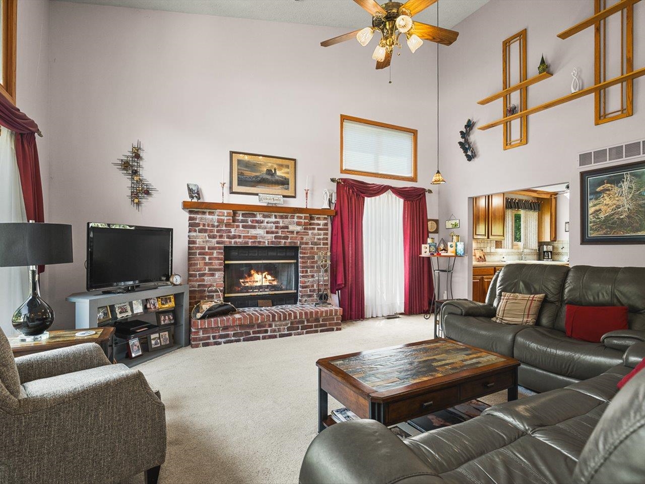 239 Rochester Road Northeast Poplar Grove, IL 61065 - Photo 5 of 47