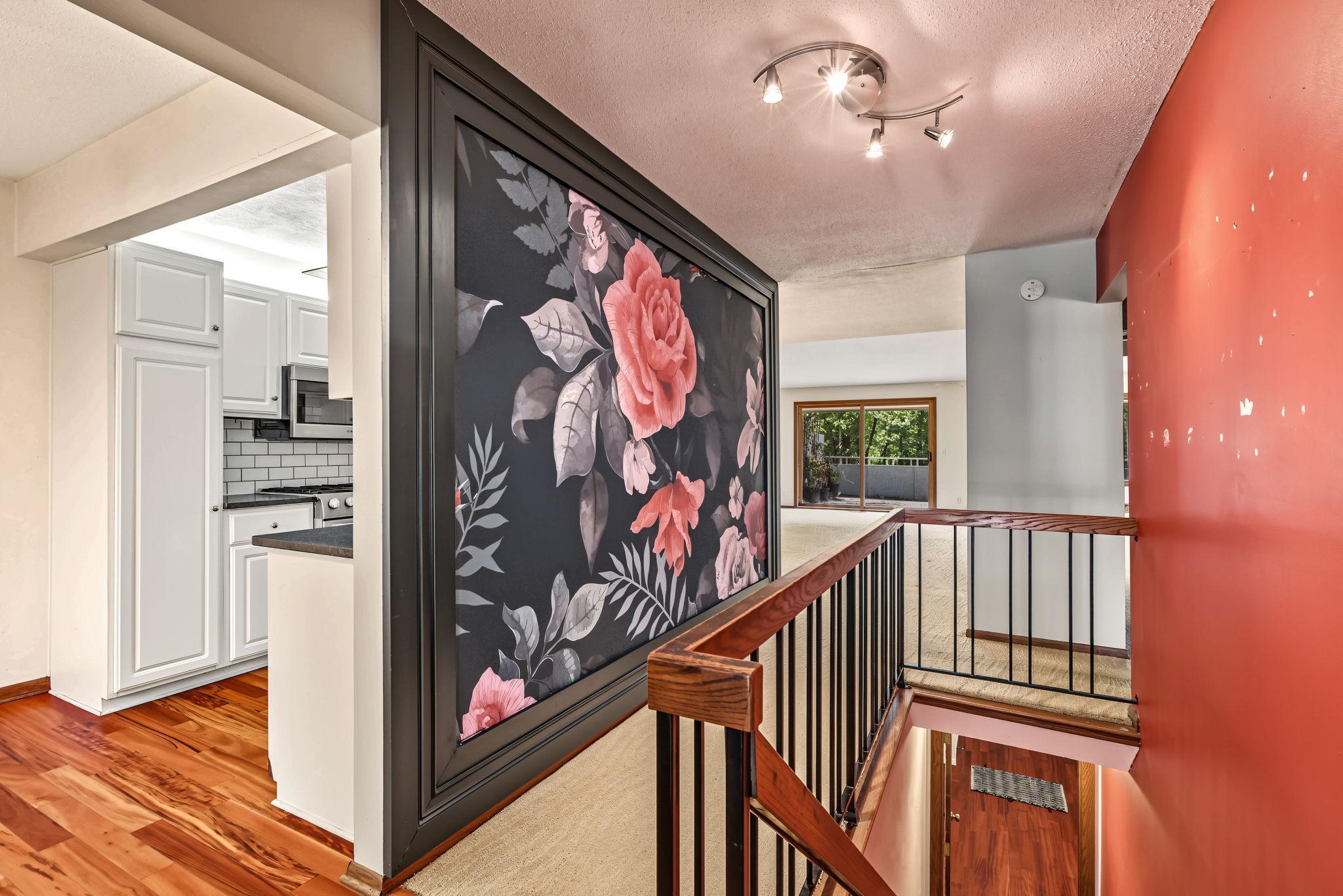 10275 Scarborough Road Bloomington, MN 55437 - Photo 22 of 38 Gallery Image 22