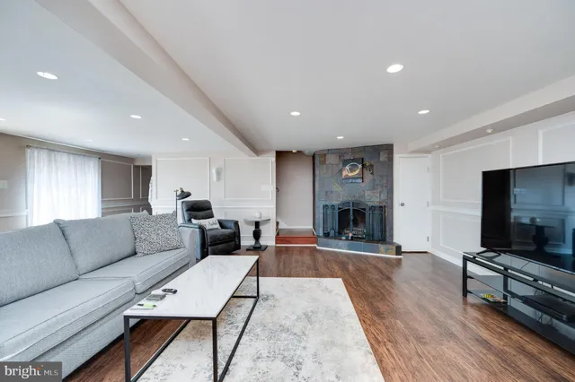 $3,400 | 1 Vista Road, Reading, PA 19610