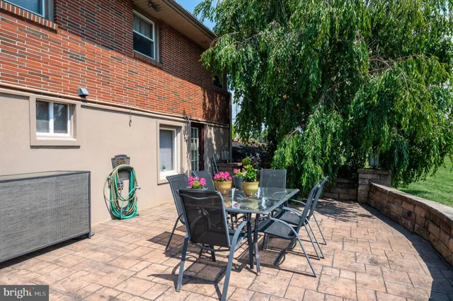 $3,400 | 1 Vista Road, Reading, PA 19610