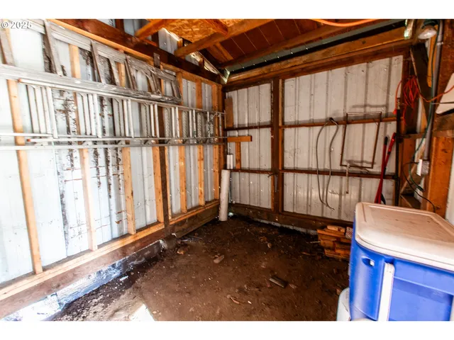 a view of a black and white door