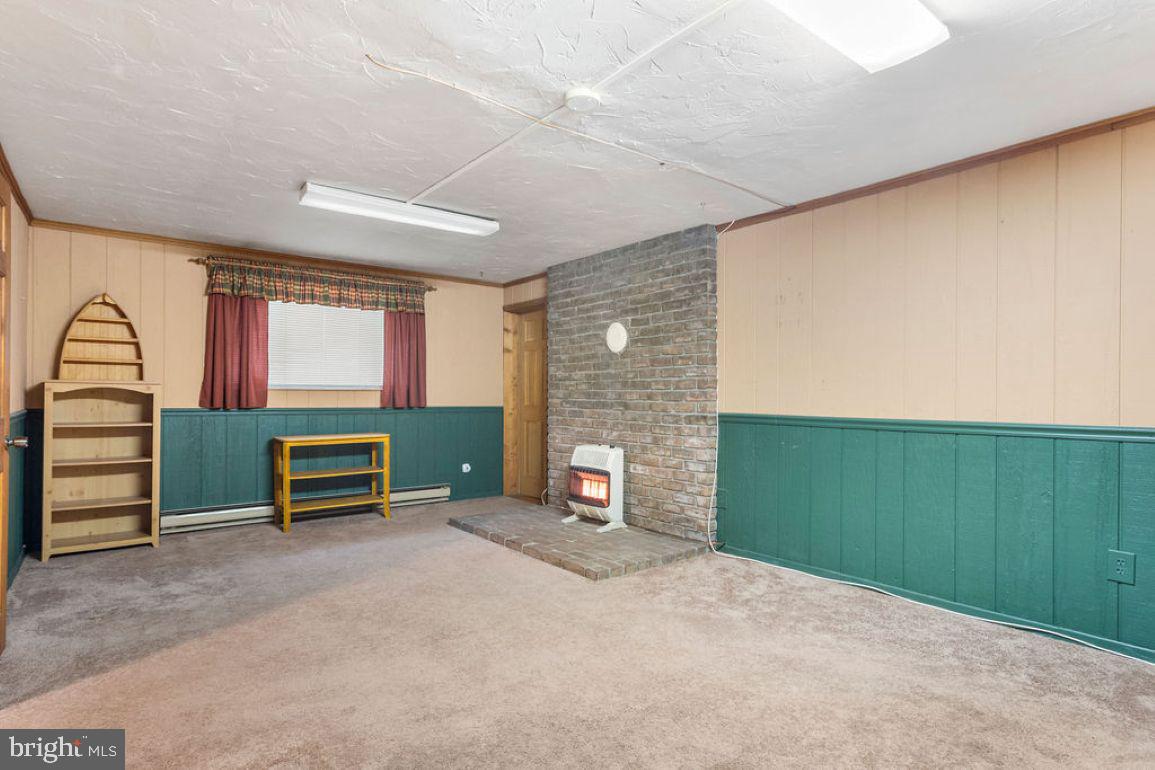 1002 Frederick Pike Littlestown, PA 17340 - Photo 18 of 42