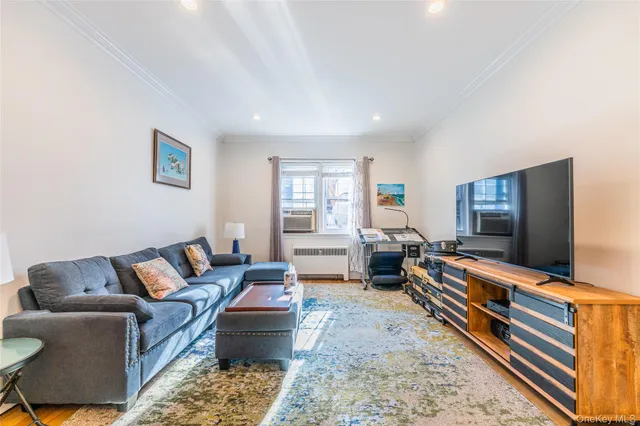 $388,000 | 43 Floral Boulevard, Unit 1C, Floral Park, NY 11001