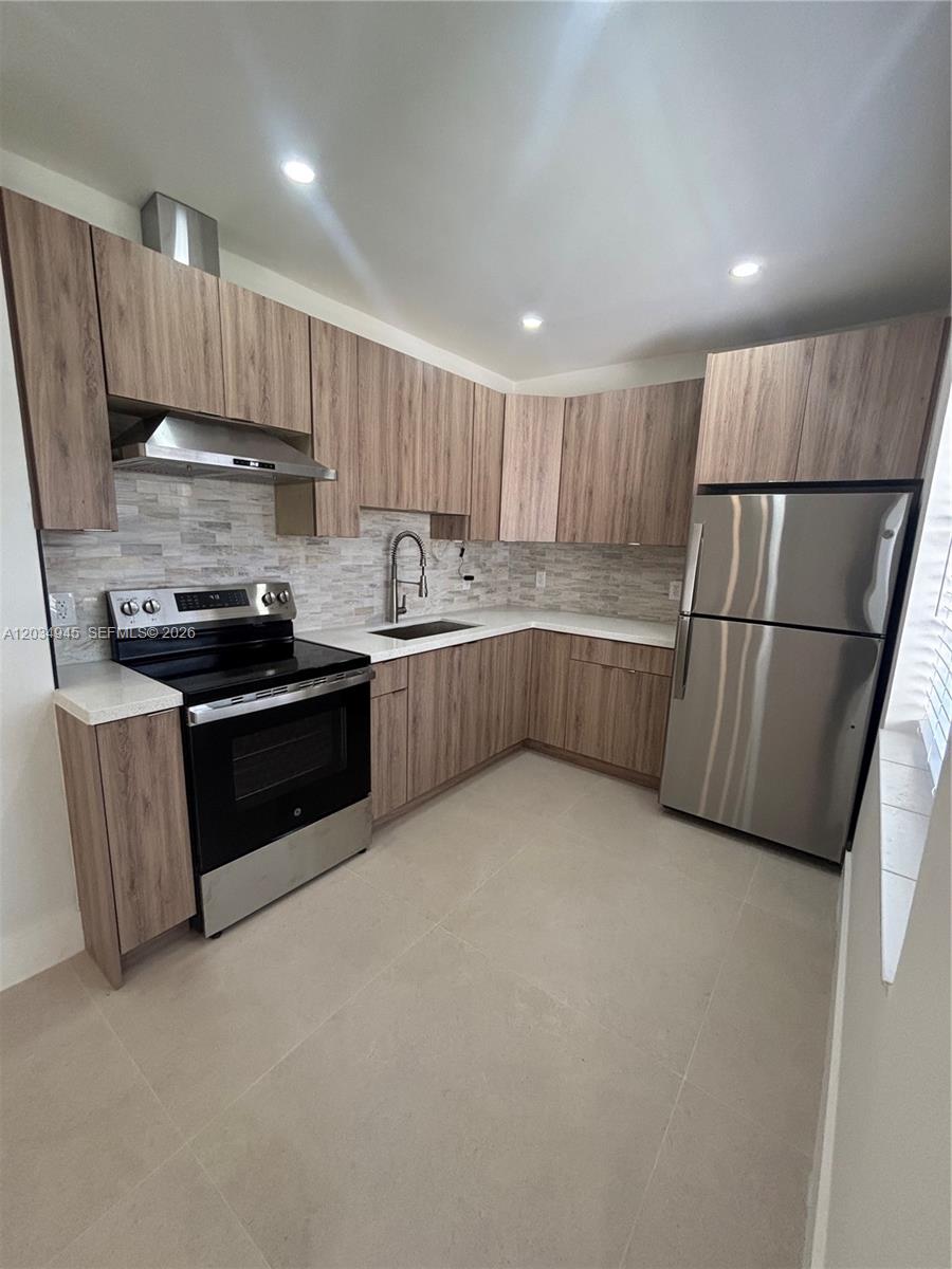3606 Southwest 17th Street, Unit 1 Miami, FL 33145 - Photo 7 of 21